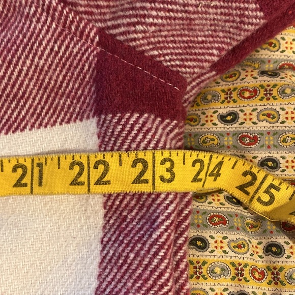 Shacket - Picture 3 of 5